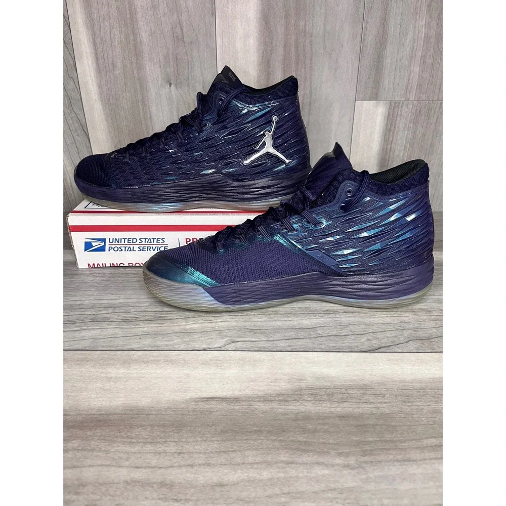 Jordan Melo M13 Basketball Shoes Mens Size 9.5 Purple Dynasty 881562-505
